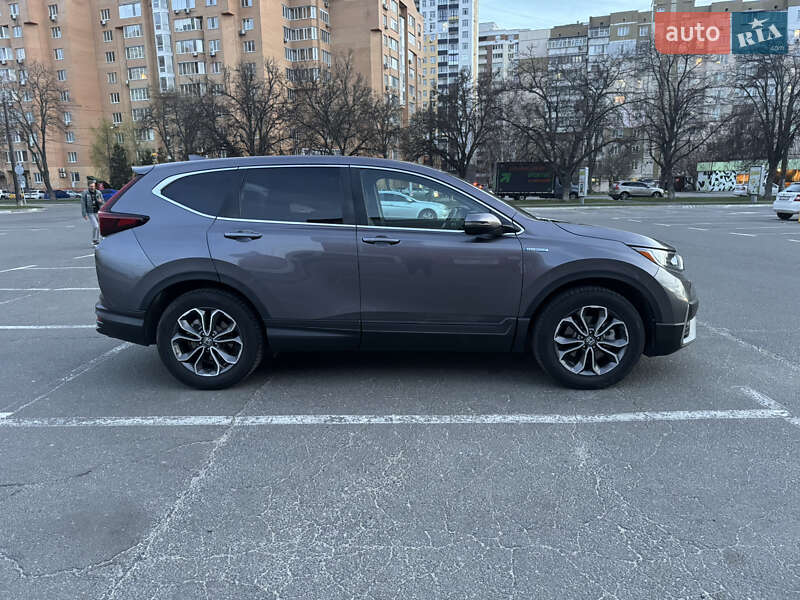 Внедорожник / Кроссовер Honda CR-V 2020 в Киеве
