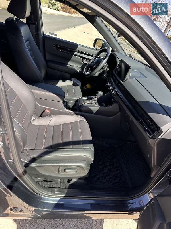 Внедорожник / Кроссовер Honda CR-V 2023 в Василькове