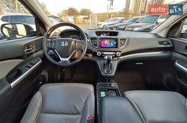 Внедорожник / Кроссовер Honda CR-V 2015 в 