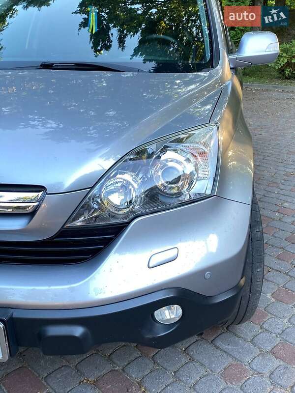 Внедорожник / Кроссовер Honda CR-V 2007 в Дрогобыче