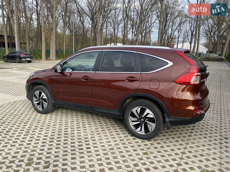 Внедорожник / Кроссовер Honda CR-V 2015 в Харькове
