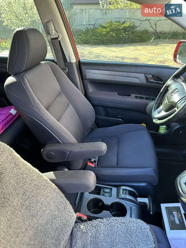 Позашляховик / Кросовер Honda CR-V 2007 в Татарбунарах