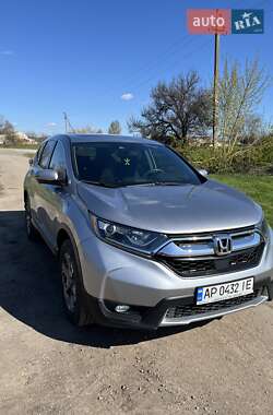 Внедорожник / Кроссовер Honda CR-V 2017 в 