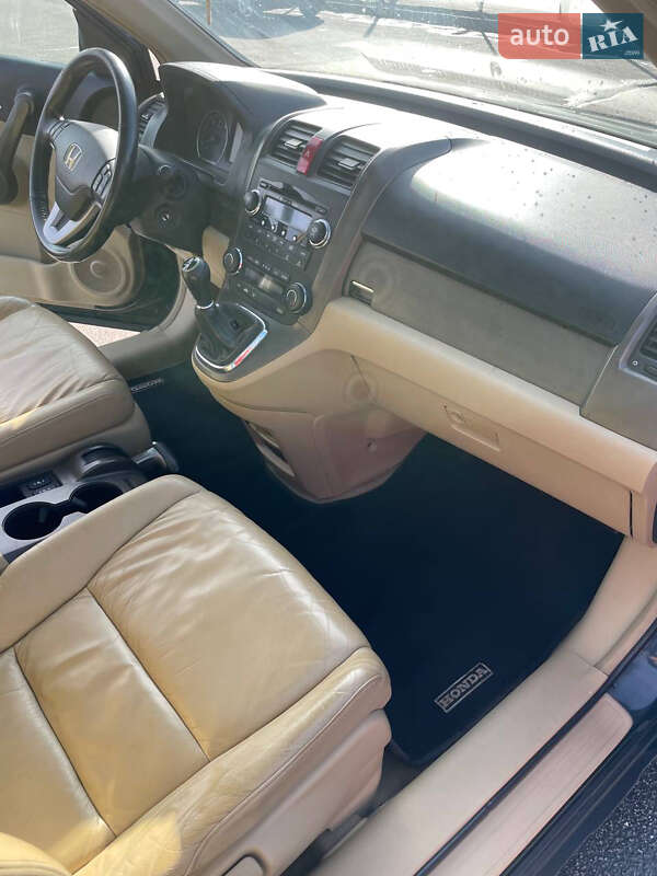Внедорожник / Кроссовер Honda CR-V 2008 в Львове