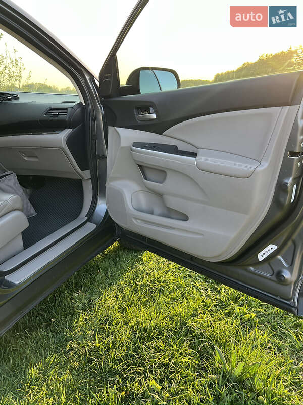 Внедорожник / Кроссовер Honda CR-V 2012 в Мироновке