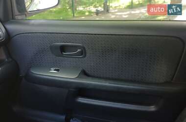 Внедорожник / Кроссовер Honda CR-V 2002 в 