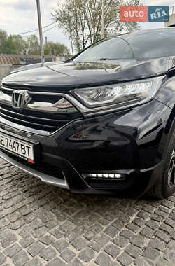 Внедорожник / Кроссовер Honda CR-V 2018 в 