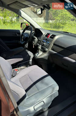 Внедорожник / Кроссовер Honda CR-V 2011 в 