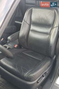 Позашляховик / Кросовер Honda CR-V 2010 в 