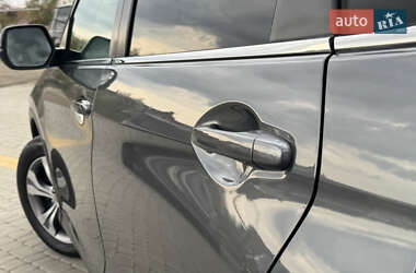 Внедорожник / Кроссовер Honda CR-V 2014 в 