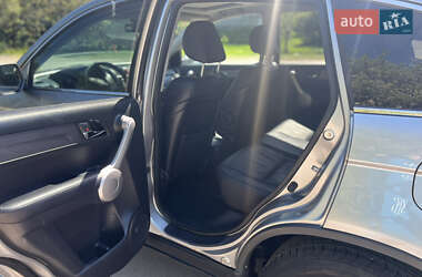 Позашляховик / Кросовер Honda CR-V 2007 в 