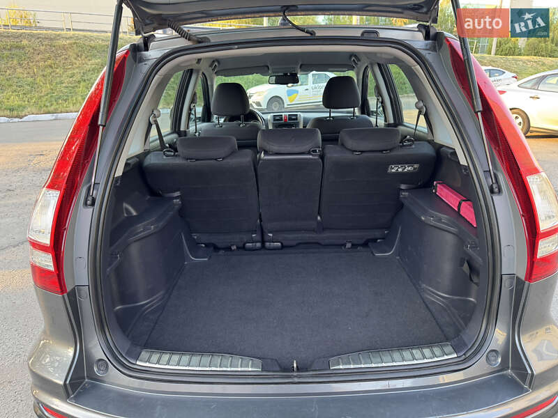 Позашляховик / Кросовер Honda CR-V 2010 в Полтаві