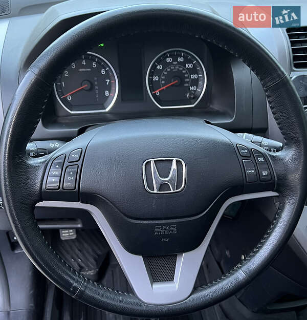 Внедорожник / Кроссовер Honda CR-V 2008 в Киеве