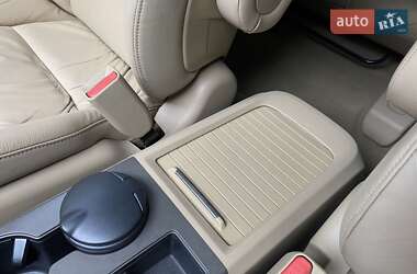 Позашляховик / Кросовер Honda CR-V 2007 в 