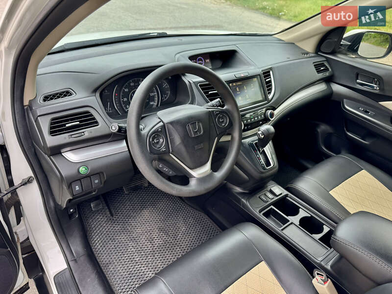 Позашляховик / Кросовер Honda CR-V 2015 в Києві