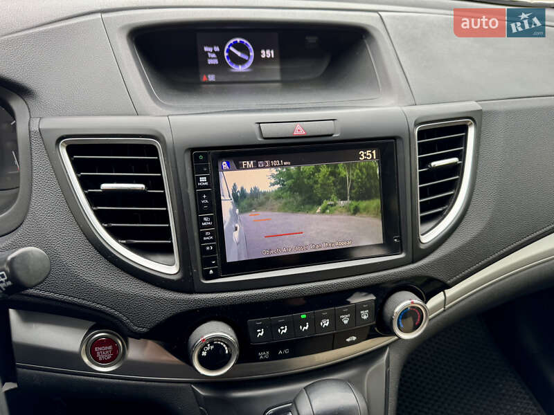 Позашляховик / Кросовер Honda CR-V 2015 в Києві