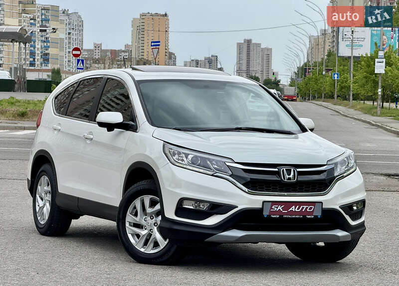 Позашляховик / Кросовер Honda CR-V 2015 в Києві
