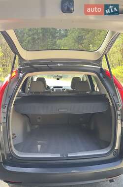 Внедорожник / Кроссовер Honda CR-V 2014 в 