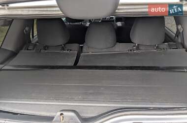 Внедорожник / Кроссовер Honda CR-V 2003 в 