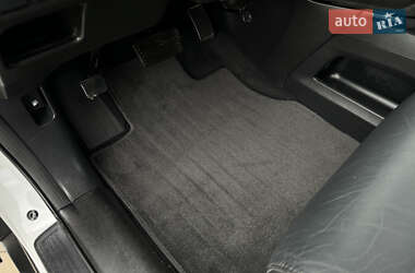 Позашляховик / Кросовер Honda CR-V 2014 в 