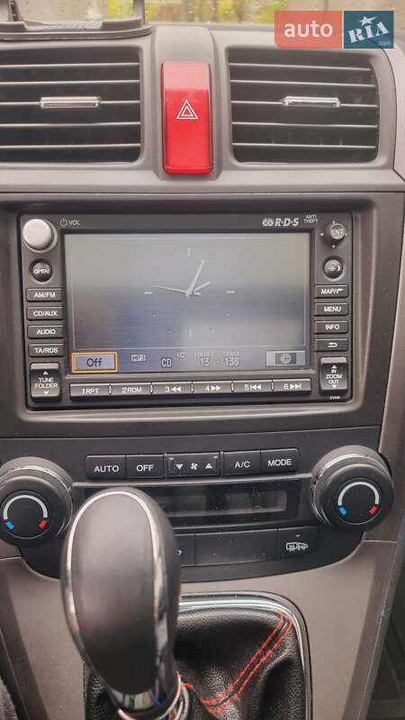 Внедорожник / Кроссовер Honda CR-V 2007 в Запорожье