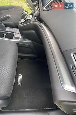 Внедорожник / Кроссовер Honda CR-V 2015 в 
