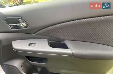 Внедорожник / Кроссовер Honda CR-V 2015 в 