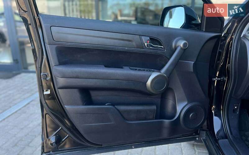 Внедорожник / Кроссовер Honda CR-V 2010 в Ивано-Франковске