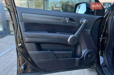 Позашляховик / Кросовер Honda CR-V 2010 в 