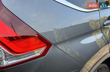 Внедорожник / Кроссовер Honda CR-V 2013 в 