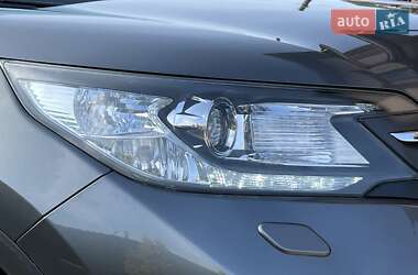 Внедорожник / Кроссовер Honda CR-V 2013 в 