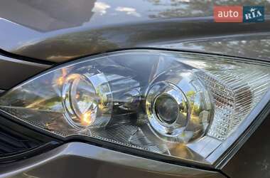 Позашляховик / Кросовер Honda CR-V 2011 в 