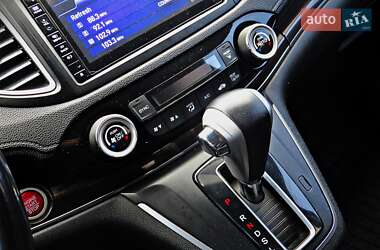 Внедорожник / Кроссовер Honda CR-V 2015 в 