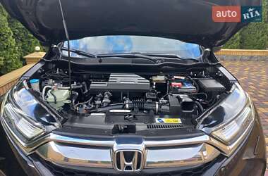 Позашляховик / Кросовер Honda CR-V 2019 в 