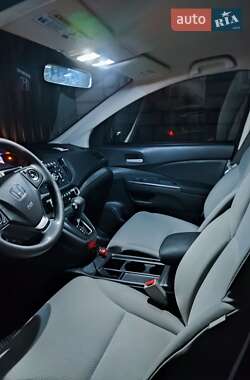 Внедорожник / Кроссовер Honda CR-V 2016 в 