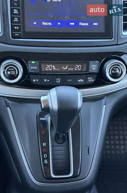 Внедорожник / Кроссовер Honda CR-V 2016 в 