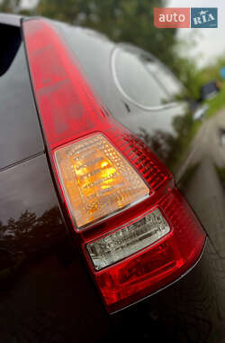 Позашляховик / Кросовер Honda CR-V 2010 в 