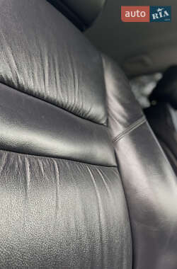 Позашляховик / Кросовер Honda CR-V 2010 в 