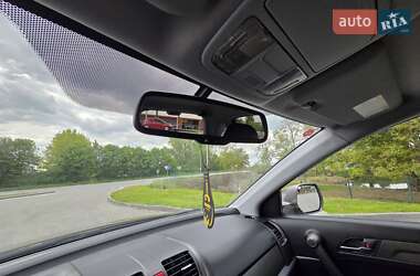 Внедорожник / Кроссовер Honda CR-V 2012 в 