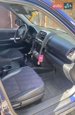 Внедорожник / Кроссовер Honda CR-V 2002 в 