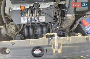 Внедорожник / Кроссовер Honda CR-V 2002 в 