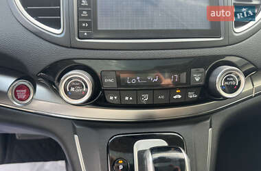 Внедорожник / Кроссовер Honda CR-V 2015 в 