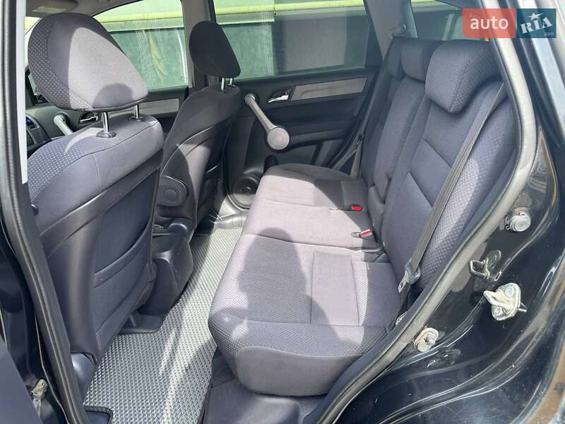 Внедорожник / Кроссовер Honda CR-V 2007 в Хмельницком