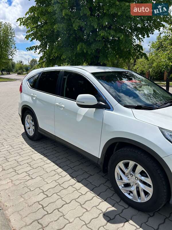 Внедорожник / Кроссовер Honda CR-V 2015 в Сокале