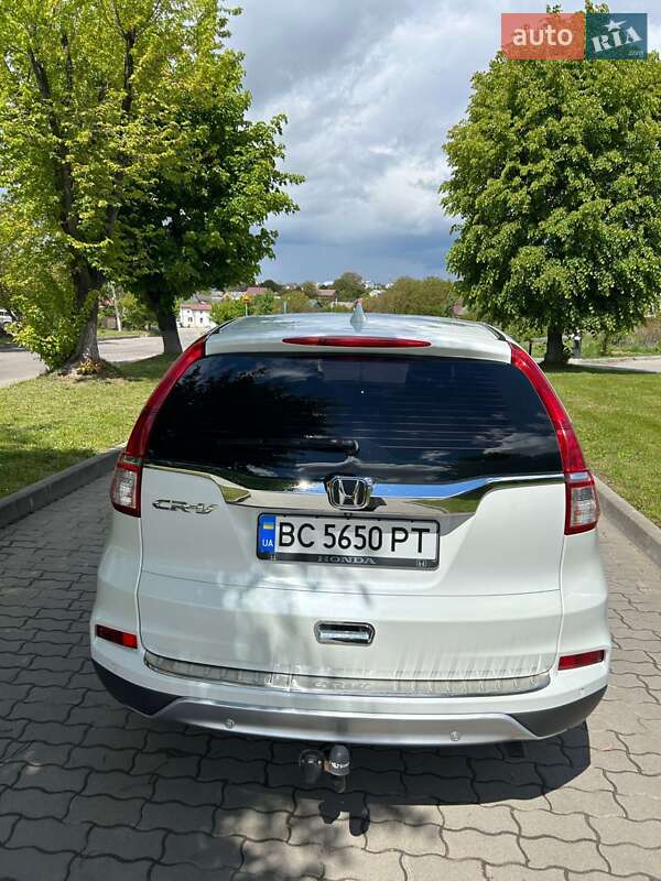 Внедорожник / Кроссовер Honda CR-V 2015 в Сокале