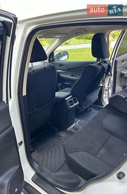 Внедорожник / Кроссовер Honda CR-V 2015 в Сокале