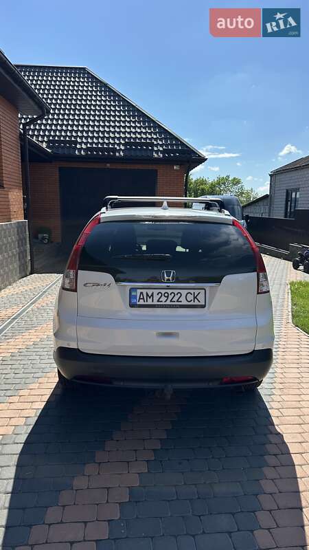 Позашляховик / Кросовер Honda CR-V 2014 в Бершаді
