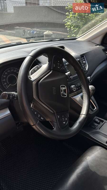 Позашляховик / Кросовер Honda CR-V 2014 в Бершаді