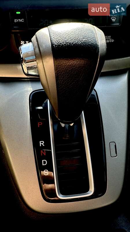 Позашляховик / Кросовер Honda CR-V 2014 в Бершаді