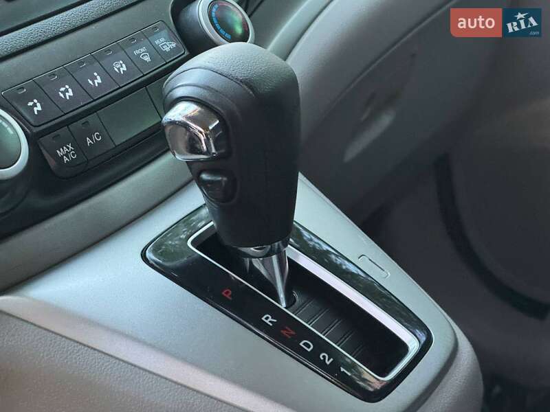 Внедорожник / Кроссовер Honda CR-V 2014 в Ахтырке